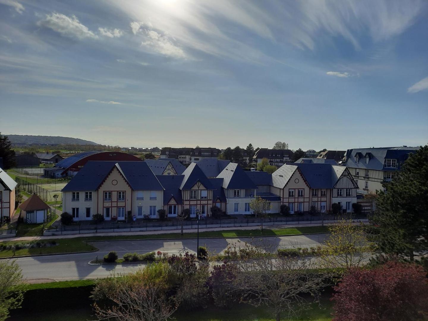 Mer Et Soleil A Blonville Sur Mer/ Deauville Bagian luar foto